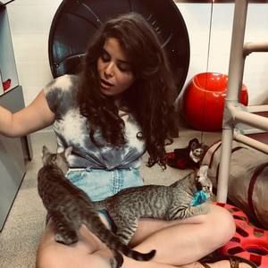 Meet your Posher, Jenna